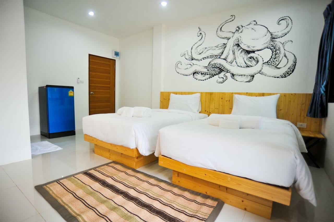 Nine Blue Residence Pattaya Exteriör bild